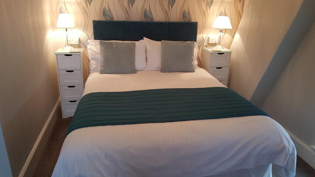 Guest house Tregonwell House - 4*