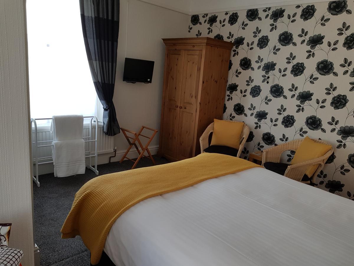 Tregonwell House - 4*